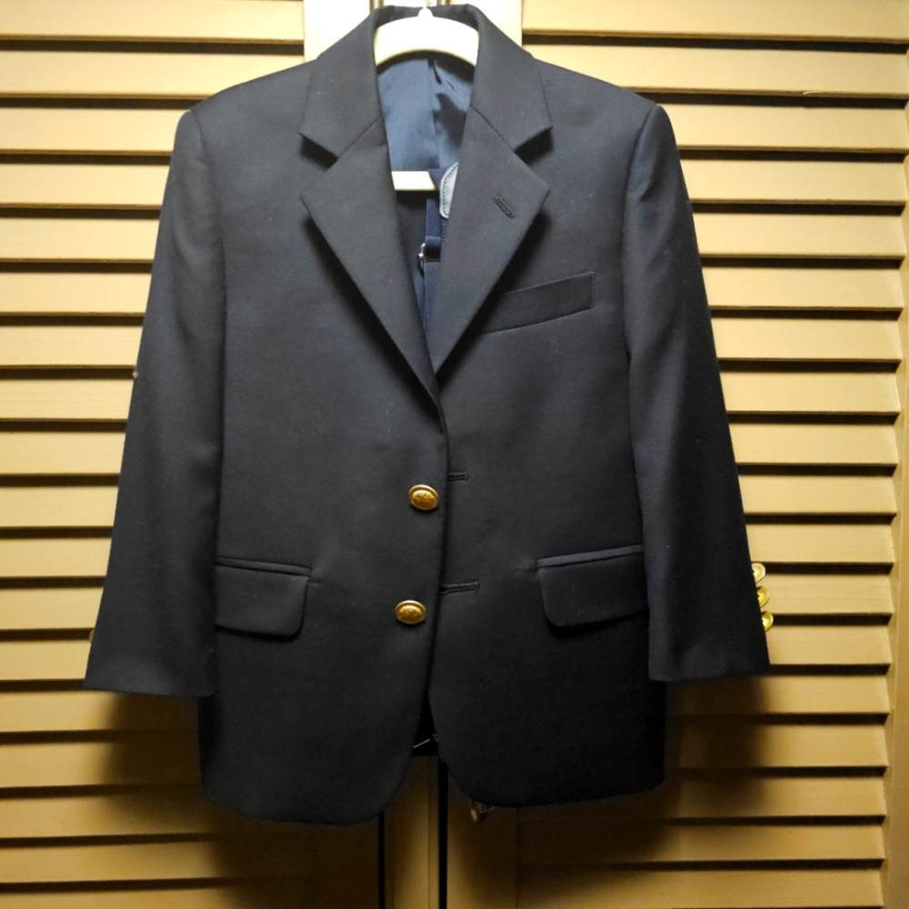 Little boys size 4 Michael Kors blazer w/ suspenders, Navy Blue